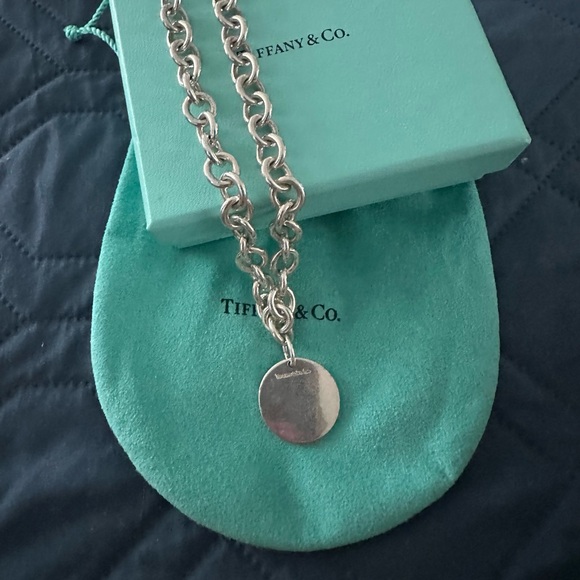 Tiffany & Co. Silver Chain link Necklace w/circle tag logo - Picture 1 of 13